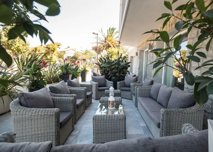 Revellata & 卡尔维